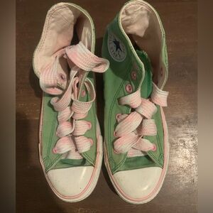 Converse Green and pink